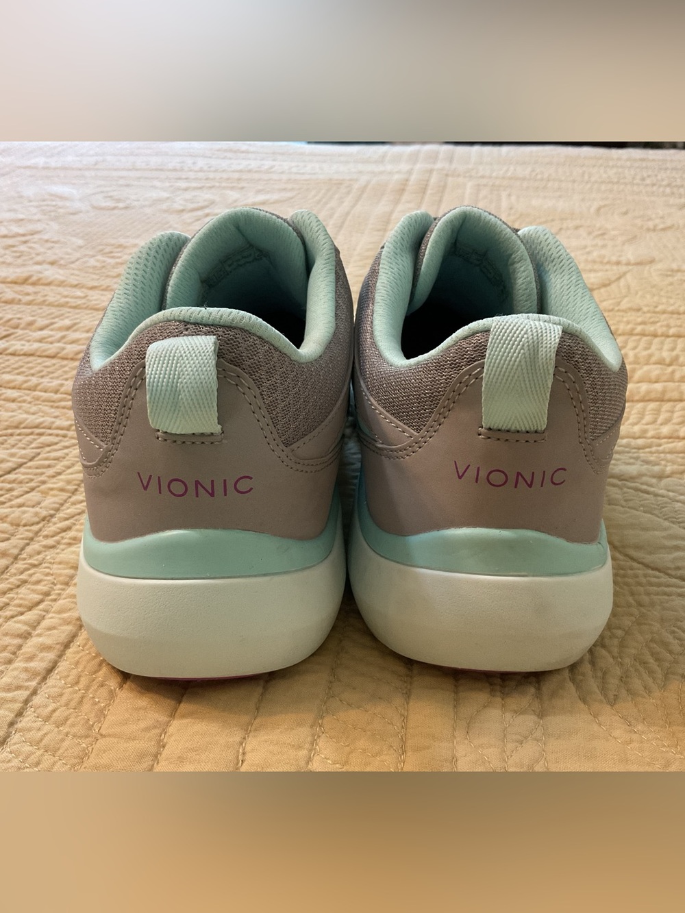 VIONIC KRISHA WALKING SNEAKERS SIZE 7.5 GRAY MESH W/TEAL GOOD PREOWNED - Picture 5 of 16